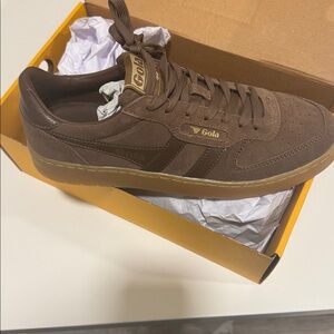 Gola women’s hawk suede 86 trainer size 9.5